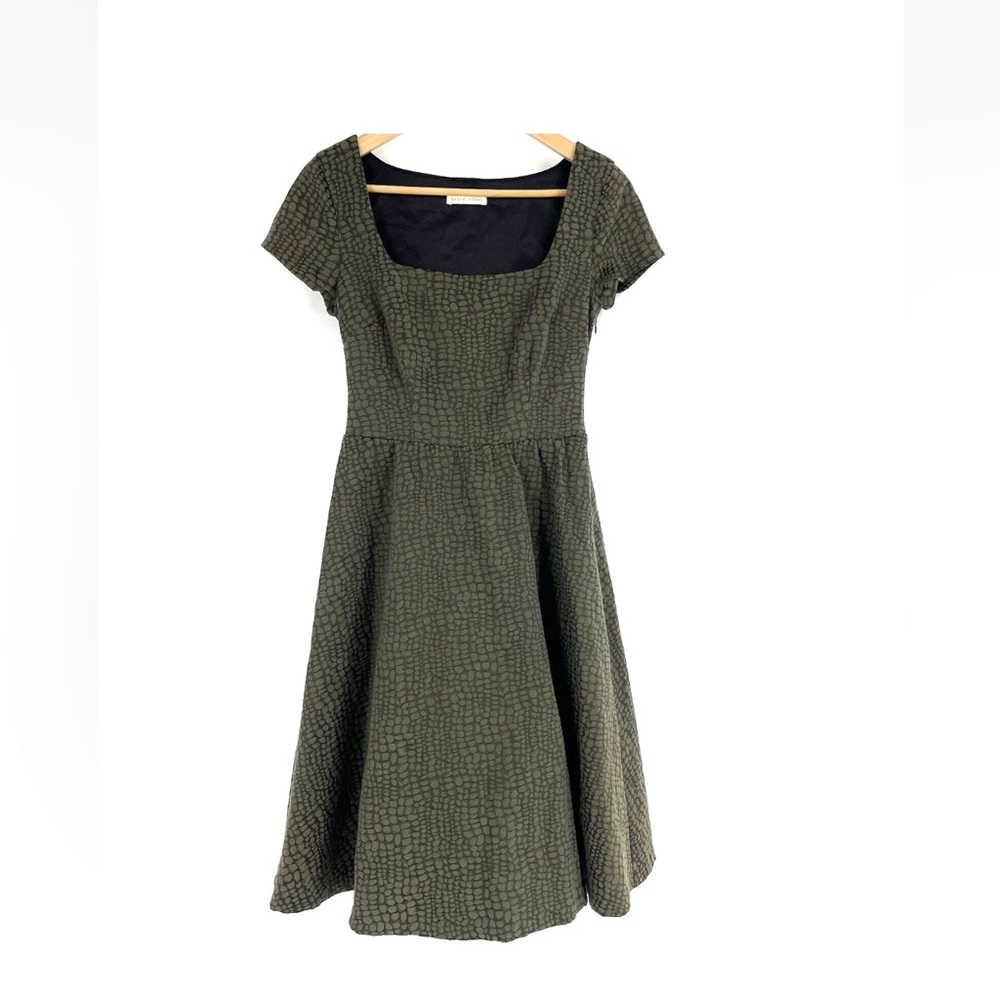 Paper Crown Anthropology Whimsigoth Textured Jacquard Dress w/ Tulle Underskirt - Picture 4 of 8